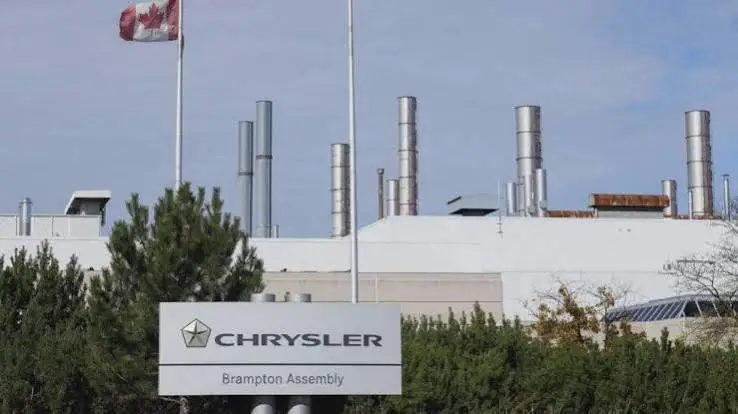 Trabajadores piden a la empresa Stellantis que no cierre su planta en Brampton